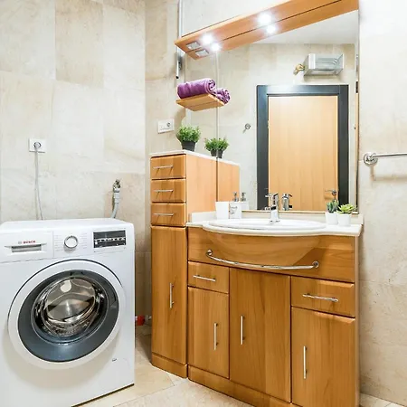 Cozy In Ivinj With Jacuzzi * Sovlje